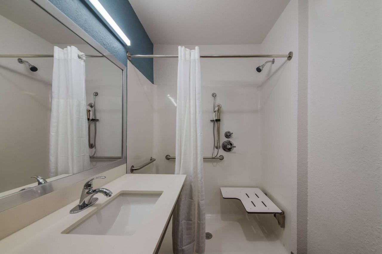 Woodspring Suites Wesley Chapel-Tampa Esterno foto